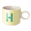 Tasse mit Buchstaben-Motiv hellgrün / beige