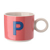 Tasse mit Buchstaben-Motiv rot / beige