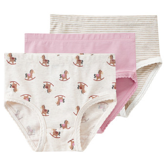 3 babyslips in luiermodel