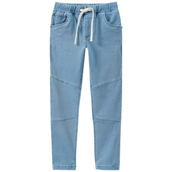Jungen Pull-on-Jeans aus elastischem Denim