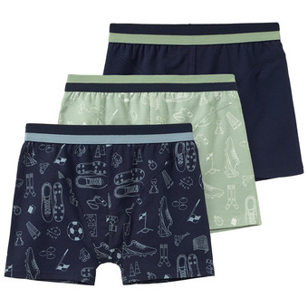 3 Jungen Boxer mit Fußball-Motiven