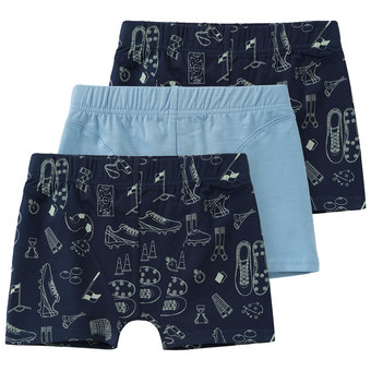 3 Jungen Boxer mit Fußball-Motiven