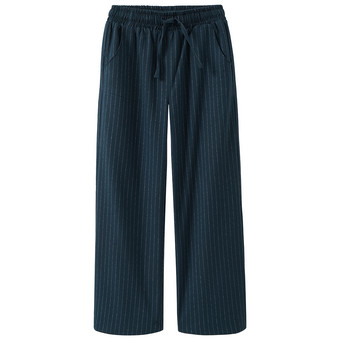 Mädchen Hose mit feinen Streifen