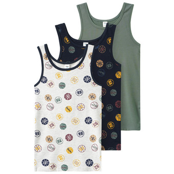 3 Jungen Unterhemden mit Sport-Motiven
