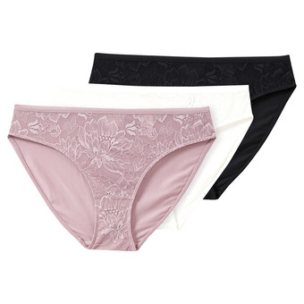 3 Damen Slips mit Spitzeneinsatz