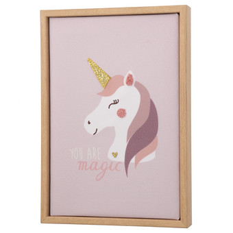 Wanddecoratie met eenhoornmotief