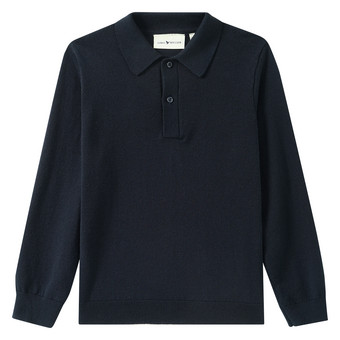 Jungen Strickpoloshirt mit kleiner Stickerei