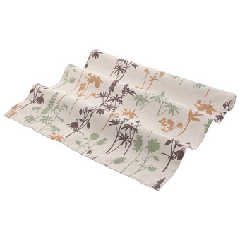 Tischläufer mit Blumen-Prints