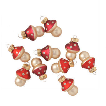 10 kleine Weihnachtskugeln im Pilz-Design