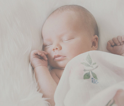 Mädchen-Newborn-Kleidung günstig kaufen